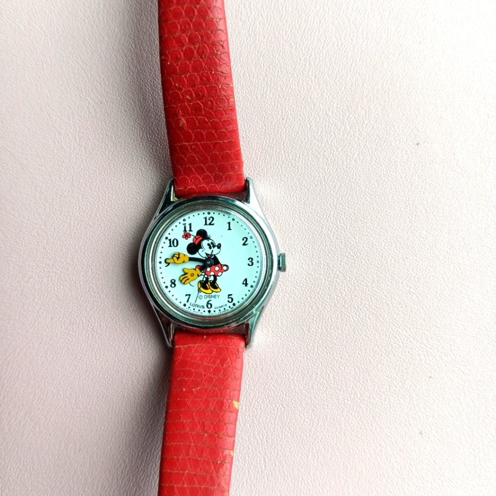 Vintage Minnie Mouse Disney Watch